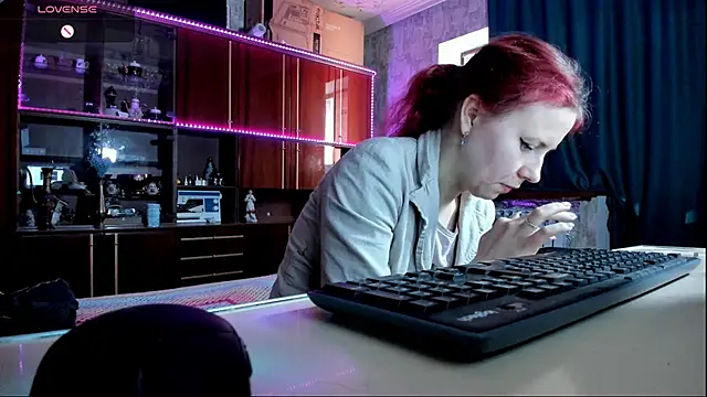 pa1e pr1ncess online show from March 5, 11:38 am