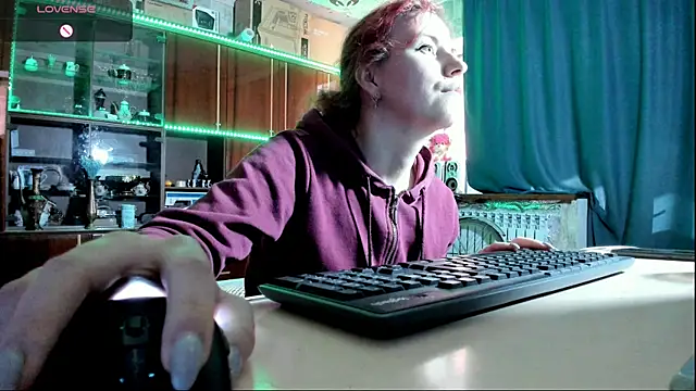 pa1e pr1ncess online show from March 21, 11:55 am