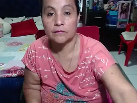 Snapshot of pervert_mommy_ chatting on January 30, 9:25 am pervert mommy online show from January 30, 9:25 am