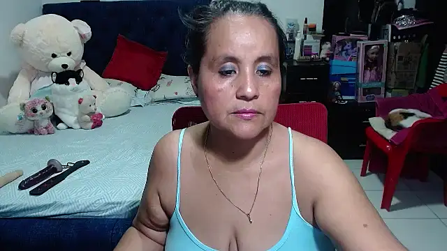 Snapshot of pervert_mommy_ chatting on March 5, 2:12 pm pervert mommy online show from March 5, 2:12 pm