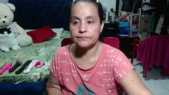 Snapshot of pervert_mommy_ chatting on March 8, 10:00 am pervert mommy online show from March 8, 10:00 am