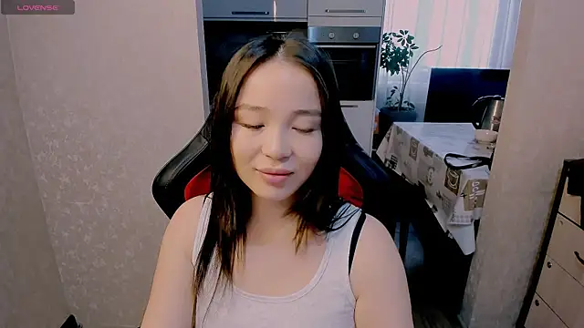 AyaMoon online show from November 17, 7:25 am