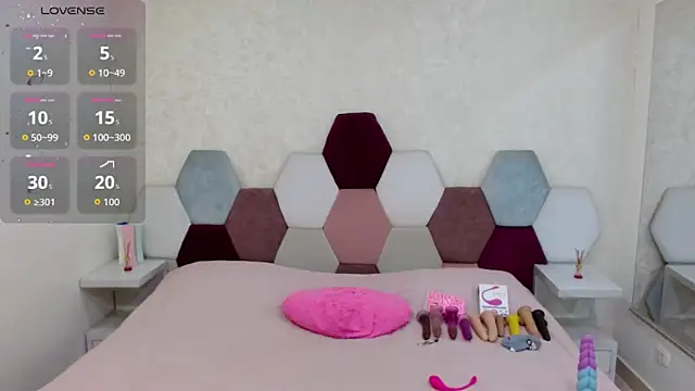 angel blue online show from October 29, 3:47 pm