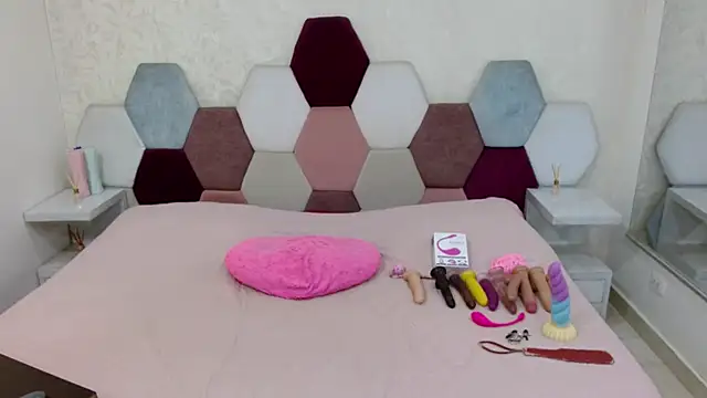 angel blue online show from February 1, 2:59 pm