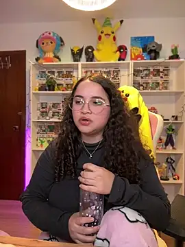 Sweet sully   online show from January 13, 9:31 pm