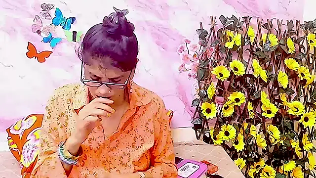 IndianAllure online show from December 2, 5:35 am