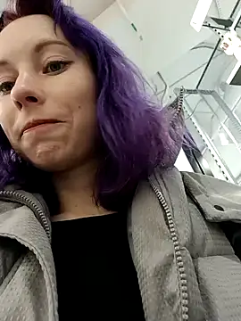 Snapshot of Frost_foxy chatting on December 26, 8:50 am Frost foxy online show from December 26, 8:50 am