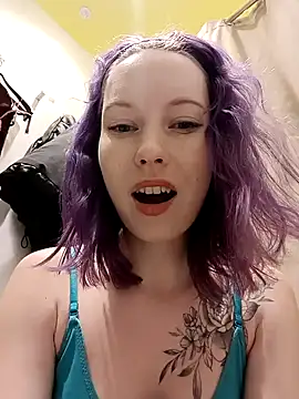 Snapshot of Frost_foxy chatting on February 16, 9:04 am Frost foxy online show from February 16, 9:04 am