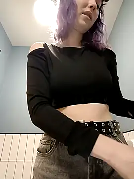 Snapshot of Frost_foxy chatting on February 18, 6:48 am Frost foxy online show from February 18, 6:48 am