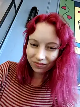 Snapshot of Frost_foxy chatting on March 22, 9:02 am Frost foxy online show from March 22, 9:02 am