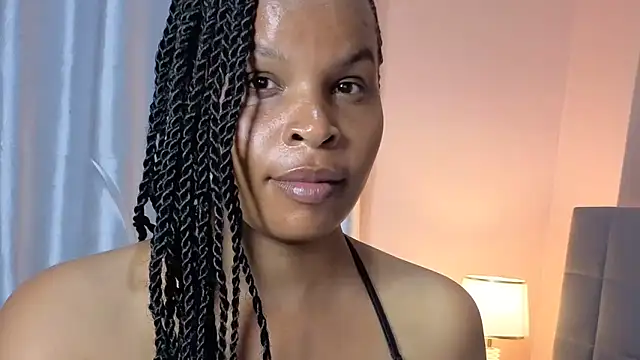 Snapshot of yourgoodcalmebonygirl chatting on November 9, 8:56 am yourgoodcalmebonygirl online show from November 9, 8:56 am