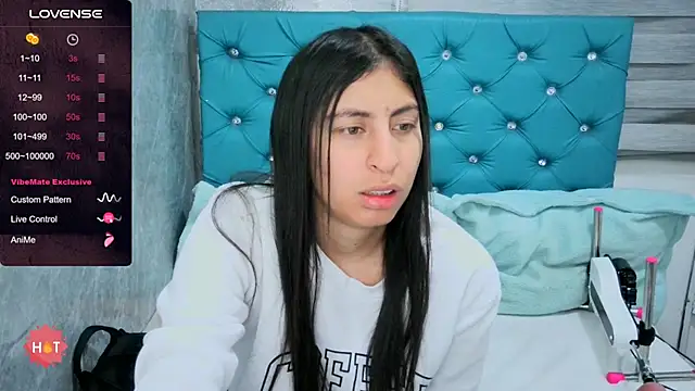 MAARYMOON online show from November 18, 10:31 am