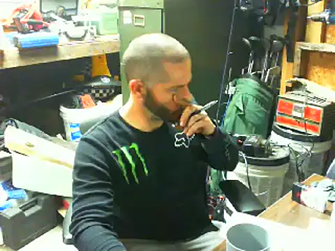 Snapshot of Sitonmyface2020@xh chatting on February 12, 7:02 am Sitonmyface2020xh online show from February 12, 7:02 am