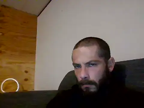 Snapshot of Sitonmyface2020@xh chatting on February 21, 1:11 am Sitonmyface2020xh online show from February 21, 1:11 am