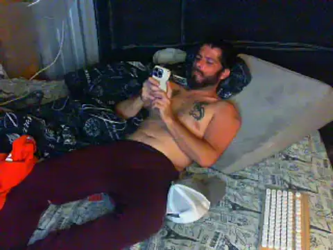 Snapshot of Sitonmyface2020@xh chatting on October 6, 10:12 am Sitonmyface2020xh online show from October 6, 10:12 am