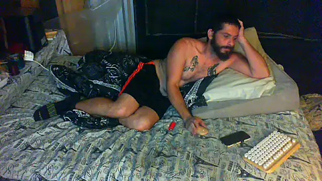 Snapshot of Sitonmyface2020@xh chatting on October 7, 8:33 am Sitonmyface2020xh online show from October 7, 8:33 am