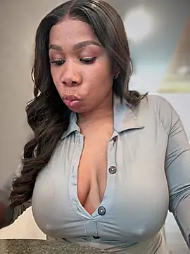 Belle    online show from February 15, 6:23 pm