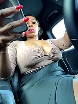 Belle    online show from November 28, 9:50 pm