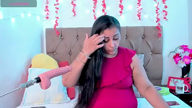 SexxyPamela online show from February 5, 7:42 pm