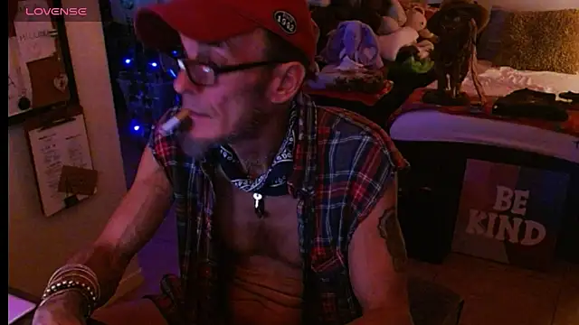 Snapshot of mycock2474u chatting on March 16, 9:27 am mycock2474u online show from March 16, 9:27 am