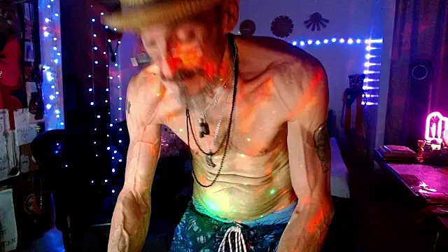 Snapshot of mycock2474u chatting on September 18, 5:42 am mycock2474u online show from September 18, 5:42 am