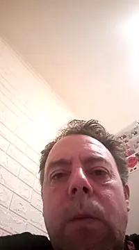 Snapshot of david_geam chatting on December 8, 4:18 pm david geam online show from December 8, 4:18 pm