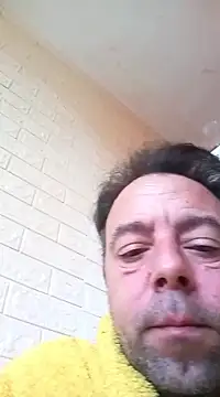 Snapshot of david_geam chatting on December 16, 7:26 am david geam online show from December 16, 7:26 am