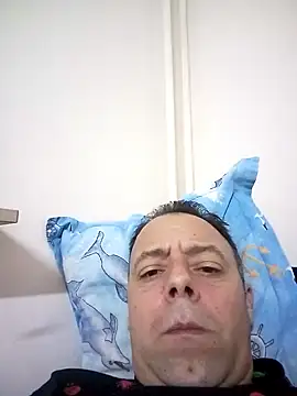 Snapshot of david_geam chatting on December 29, 2:31 pm david geam online show from December 29, 2:31 pm