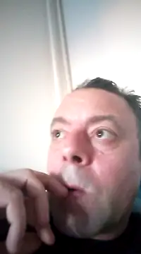 Snapshot of david_geam chatting on January 4, 2:14 pm david geam online show from January 4, 2:14 pm