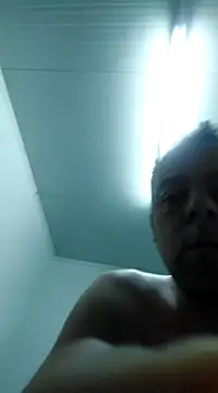 Snapshot of david_geam chatting on January 7, 5:53 pm david geam online show from January 7, 5:53 pm