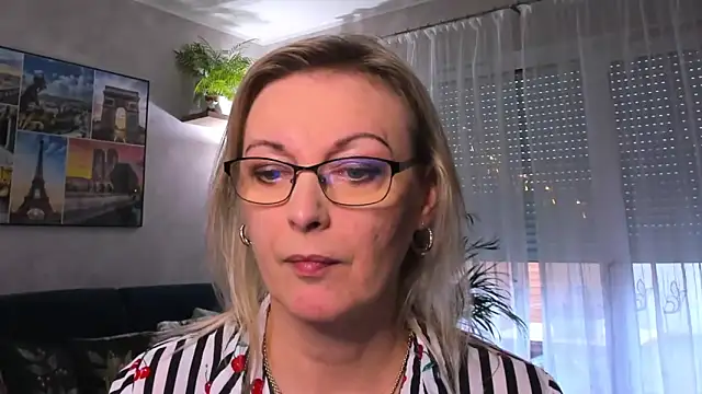 vanessa chat online show from January 28, 2:21 pm