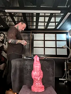 DarkDea online show from February 15, 6:12 pm