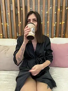 HotyWinter online show from March 6, 6:05 pm