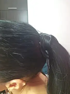 lissglow online show from November 3, 10:42 pm