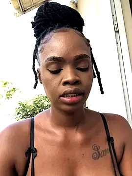 LuciousLips96 online show from October 9, 1:09 pm