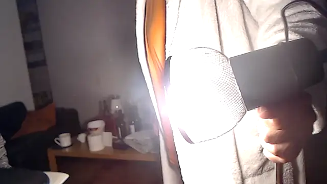 Snapshot of silvio-aus-luzern-CH chatting on September 9, 3:28 am silvio-aus-luzern-CH online show from September 9, 3:28 am