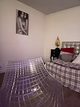 TiffanyRoxx online show from November 3, 7:26 pm