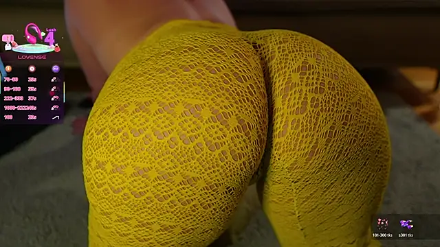 pawg queen online show from October 25, 10:48 pm