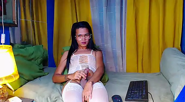 Snapshot of Paula_Jordan chatting on January 24, 3:55 pm Paula Jordan online show from January 24, 3:55 pm