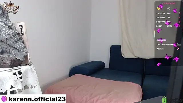 Snapshot of karen_sofia_ chatting on March 12, 10:05 am karen sofia online show from March 12, 10:05 am