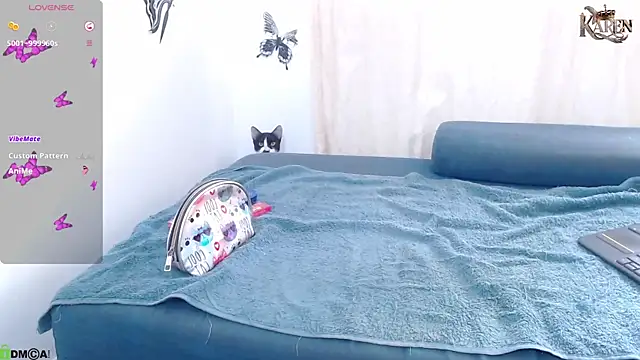 Snapshot of karen_sofia_ chatting on September 30, 8:14 pm karen sofia online show from September 30, 8:14 pm