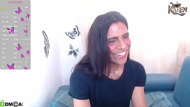 Snapshot of karen_sofia_ chatting on December 3, 12:25 pm karen sofia online show from December 3, 12:25 pm