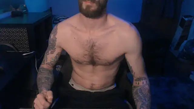 Snapshot of SexxxyLouis chatting on February 7, 6:34 pm SexxxyLouis online show from February 7, 6:34 pm