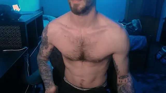 Snapshot of SexxxyLouis chatting on February 22, 12:19 pm SexxxyLouis online show from February 22, 12:19 pm