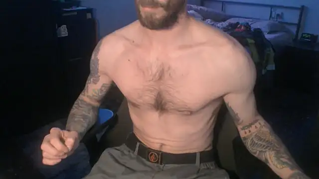 Snapshot of SexxxyLouis chatting on March 20, 1:26 pm SexxxyLouis online show from March 20, 1:26 pm