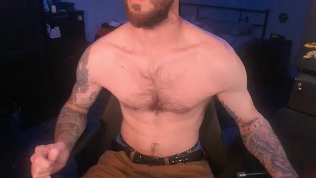 Snapshot of SexxxyLouis chatting on September 15, 10:59 am SexxxyLouis online show from September 15, 10:59 am