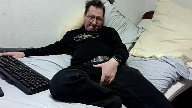 shymanhn online show from January 23, 2:50 pm