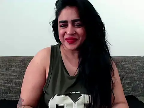 Snapshot of indianishkq7 chatting on December 1, 7:57 am indianishkq7 online show from December 1, 7:57 am