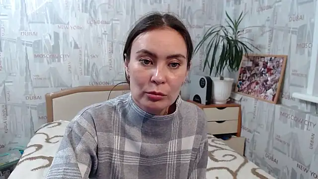 GinaQSoul online show from October 16, 3:35 pm