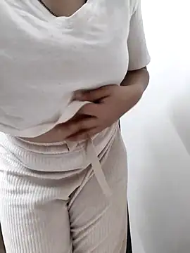 MumbaiMaskGirl online show from March 3, 7:39 pm